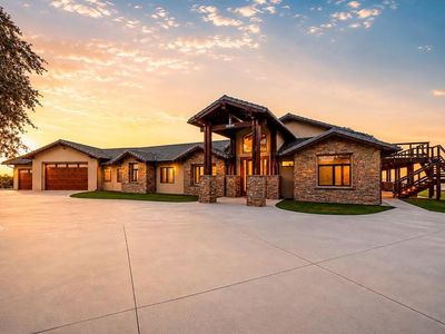 19576 Paradise Mountain Rd