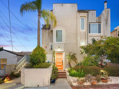 3974 Riviera Dr