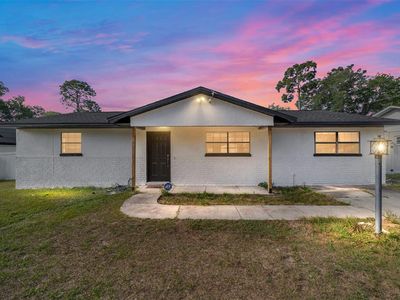 20 Cedar Trce