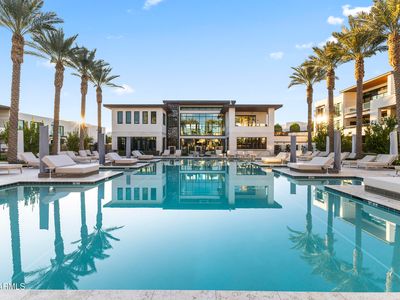 6587 N PALMERAIE Boulevard #2021