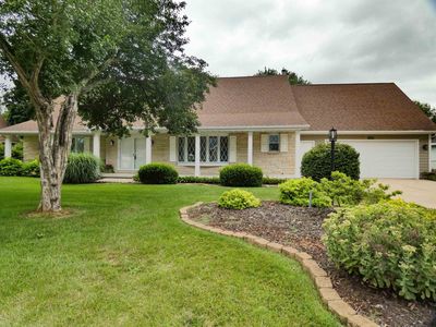 2031 Bradbury Ln