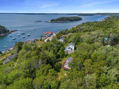 8 Harbor View