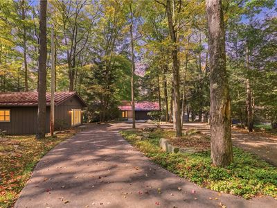 182 S Peninsula Dr