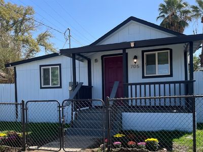 705 Crystal St