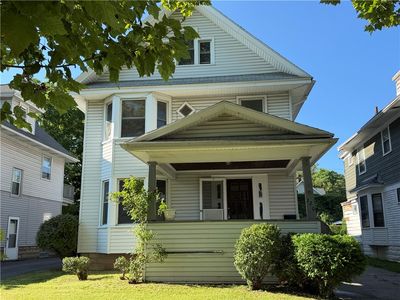220 Electric Ave