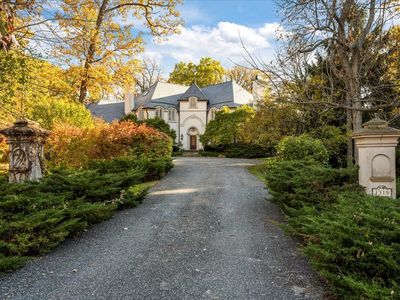 1315 Abington Cambs Dr