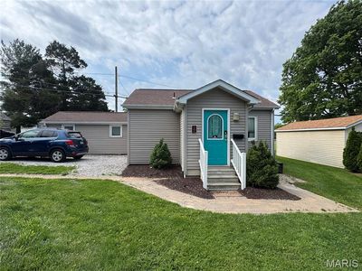 106 Columbia Ave