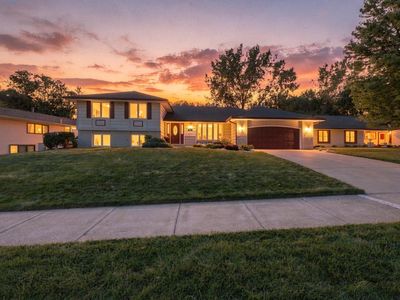 9235 Hyland Creek Rd