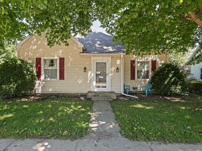 200 E Elm St