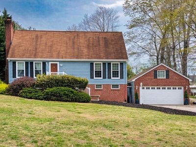 1002 Oxford Point Rd