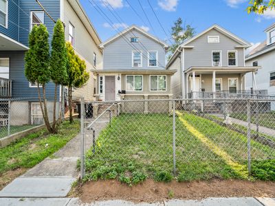 114 Blatchley Avenue