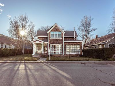135 Railway Ave