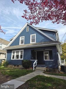 555 Barrett Ave