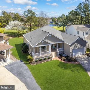 11324 River Run Ln