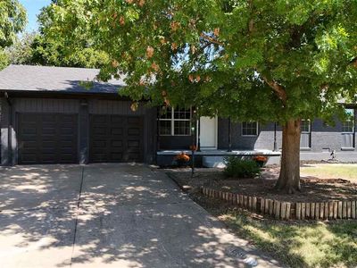 4601 NW Ridgecrest Dr