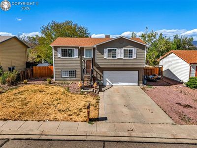 811 Meadows Ave