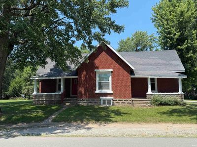 714 E Main St