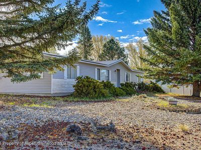 899 Ashley Rd