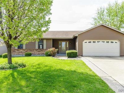 8 W Sunny Wood Ct