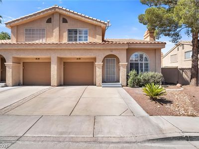 2810 Crystal Lantern Dr