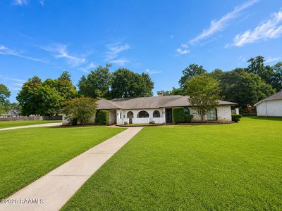 Property at 806 Rue Royale, New Iberia, LA
