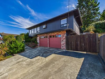 3622 Middlefield Ln