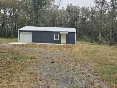 403 End Ln
