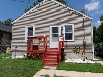 803 Houghton St