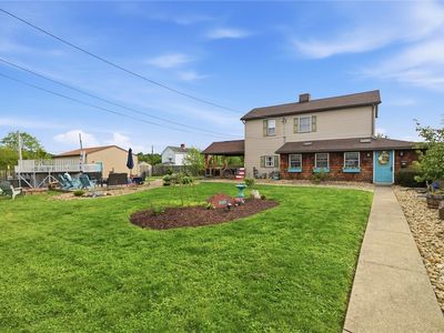 2424 Elm St
