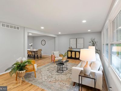 5305 Hesperus Dr
