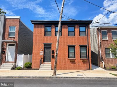 811 Bennett St