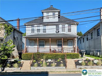 1083-1085 N Main St