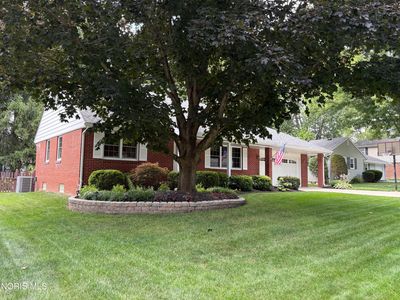 129 Woodley Ter