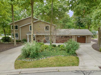 4665 S Delphine DRIVE
