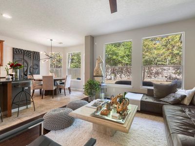 31 N Spinning Wheel Cir