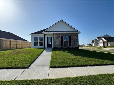 4711 Marais River Dr