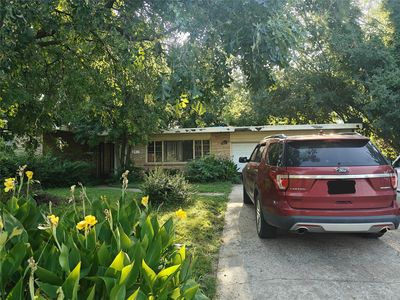 Property at 866 N Union Pl, Tulsa, OK