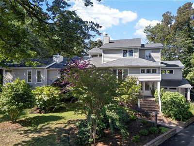 421 Goodspeed Rd