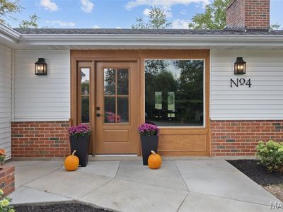 4 Downey Ln