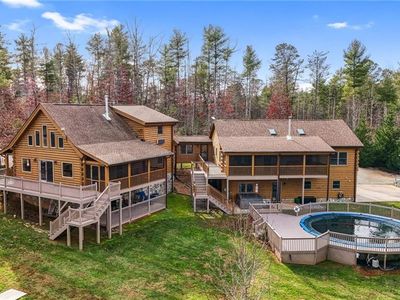 2257 Quiet Creek Ln