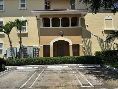 10885 NW 89th Ter Unit 113