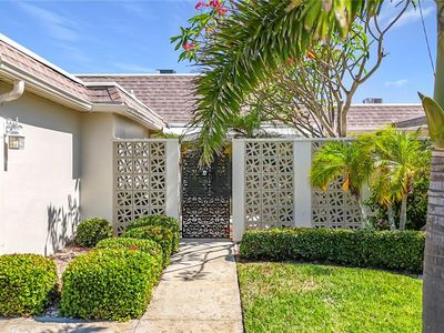 355 Boca Ciega Point Blvd #355