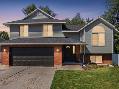 522 S Country Creek Dr