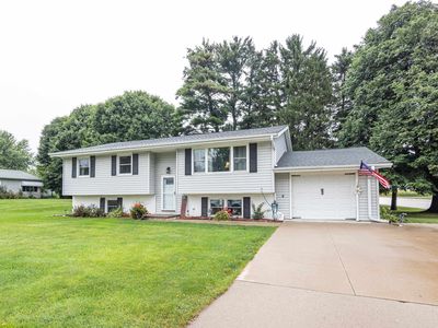 107 Bryan St