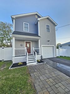9 Hall St