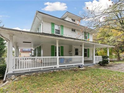 11 N Washington Avenue