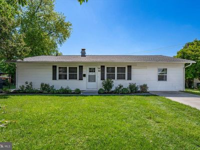 302 Manor Ct