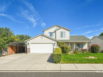 972 W Broadway Ave
