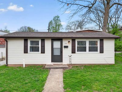 219 N Prow Ave