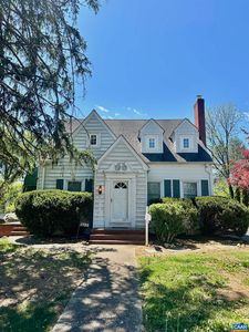 1732 W Main St